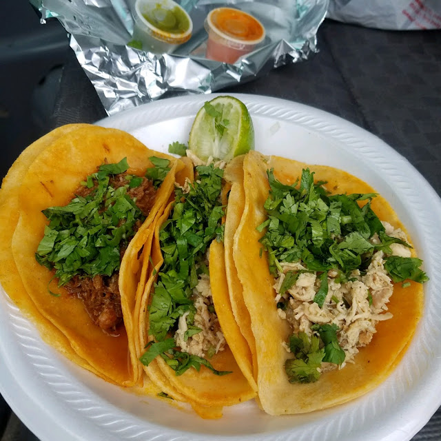 2 Pollo Tacos 1 Barbacoa Taco
