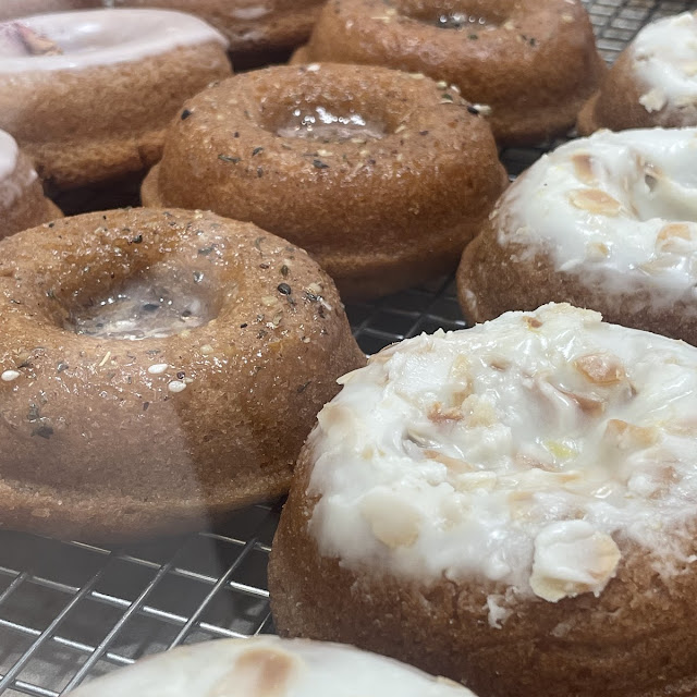 Zaatar and Lemond Almond