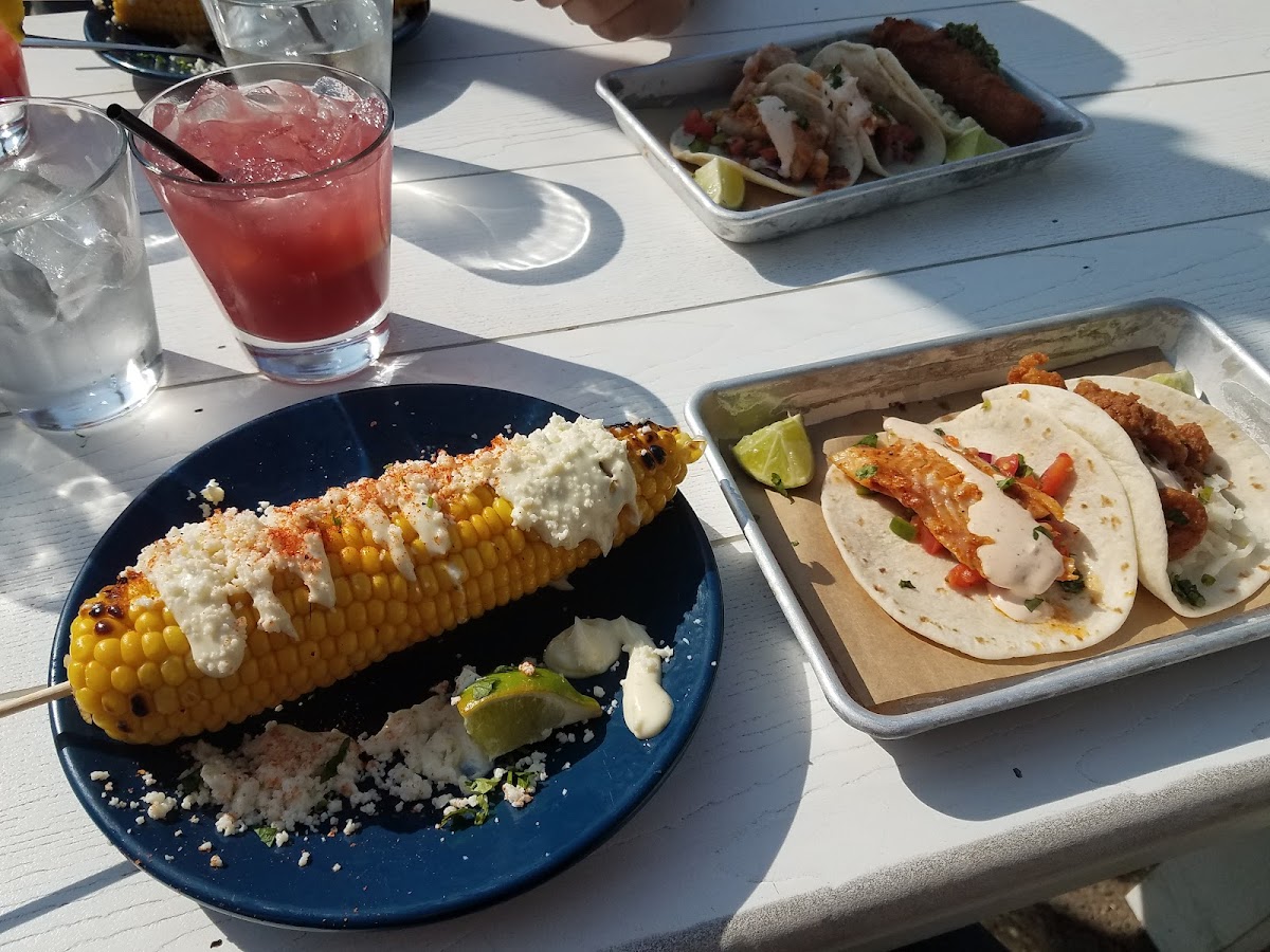 Coastal Taco Bar Chill - Photo 3