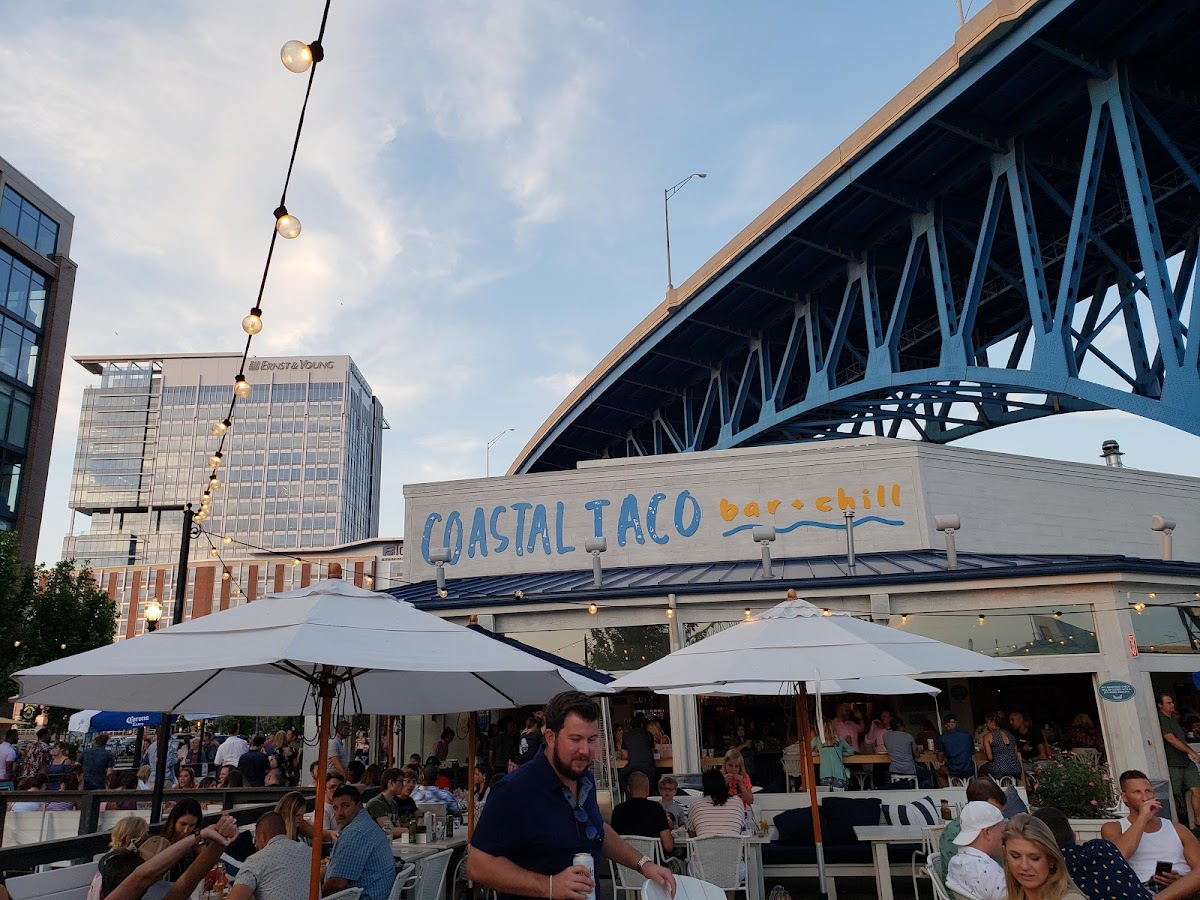 Coastal Taco Bar Chill - Photo 7