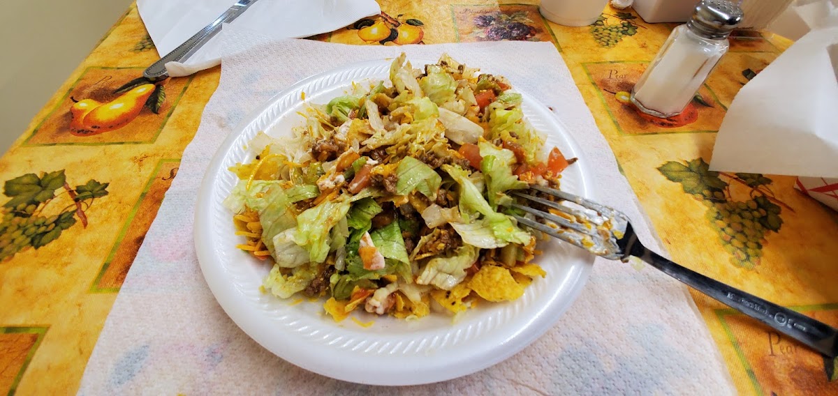 HWY DINER LLC - Photo 4