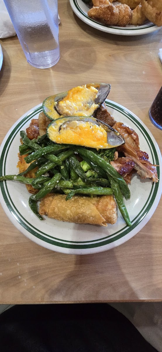 Grand International Buffet - Photo 2
