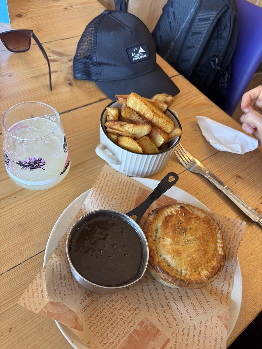 The Cornish Pie Company - Photo 9