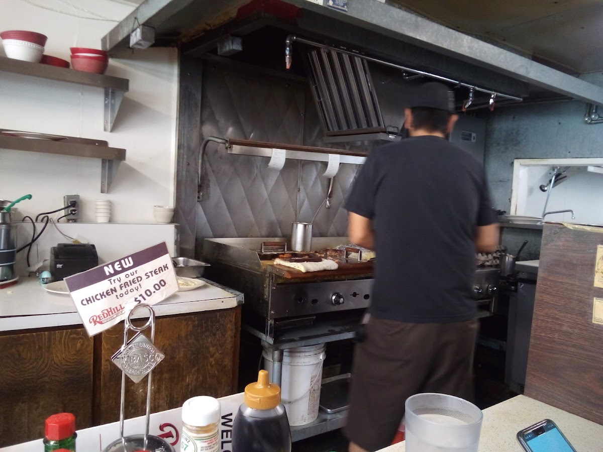 Red Hill Coffee Shop - Photo 6