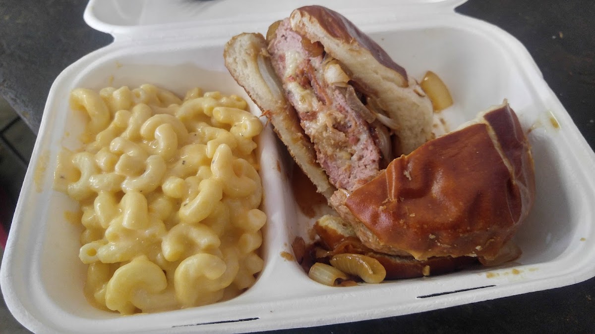 The Whistlepig BBQ - Photo 5