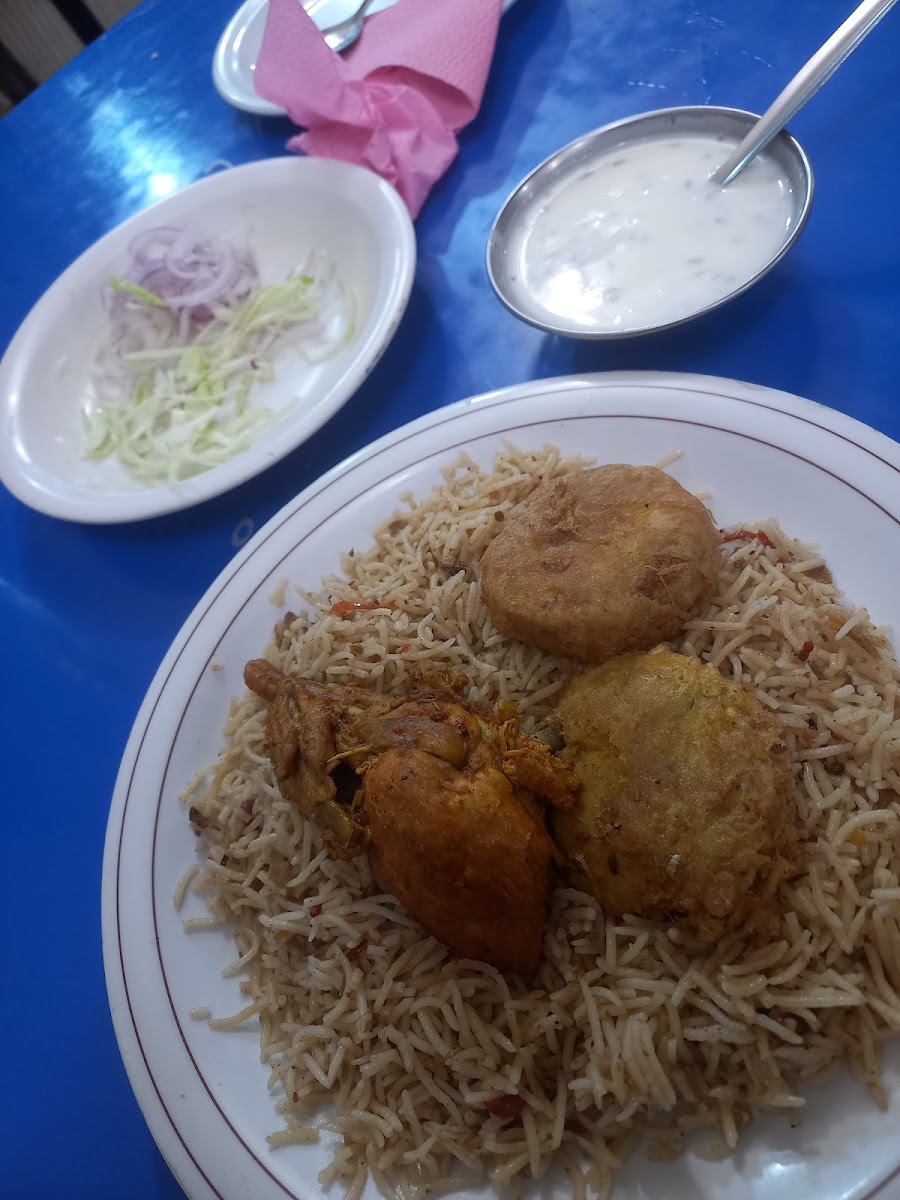 Shehroz Restaurant - Photo 4