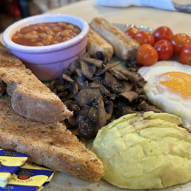 English Breakfast