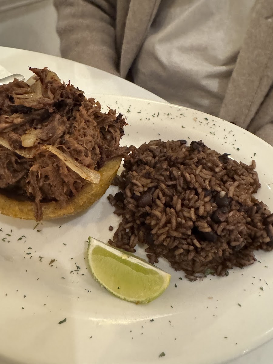 The Cuban Around The Corner - Photo 4