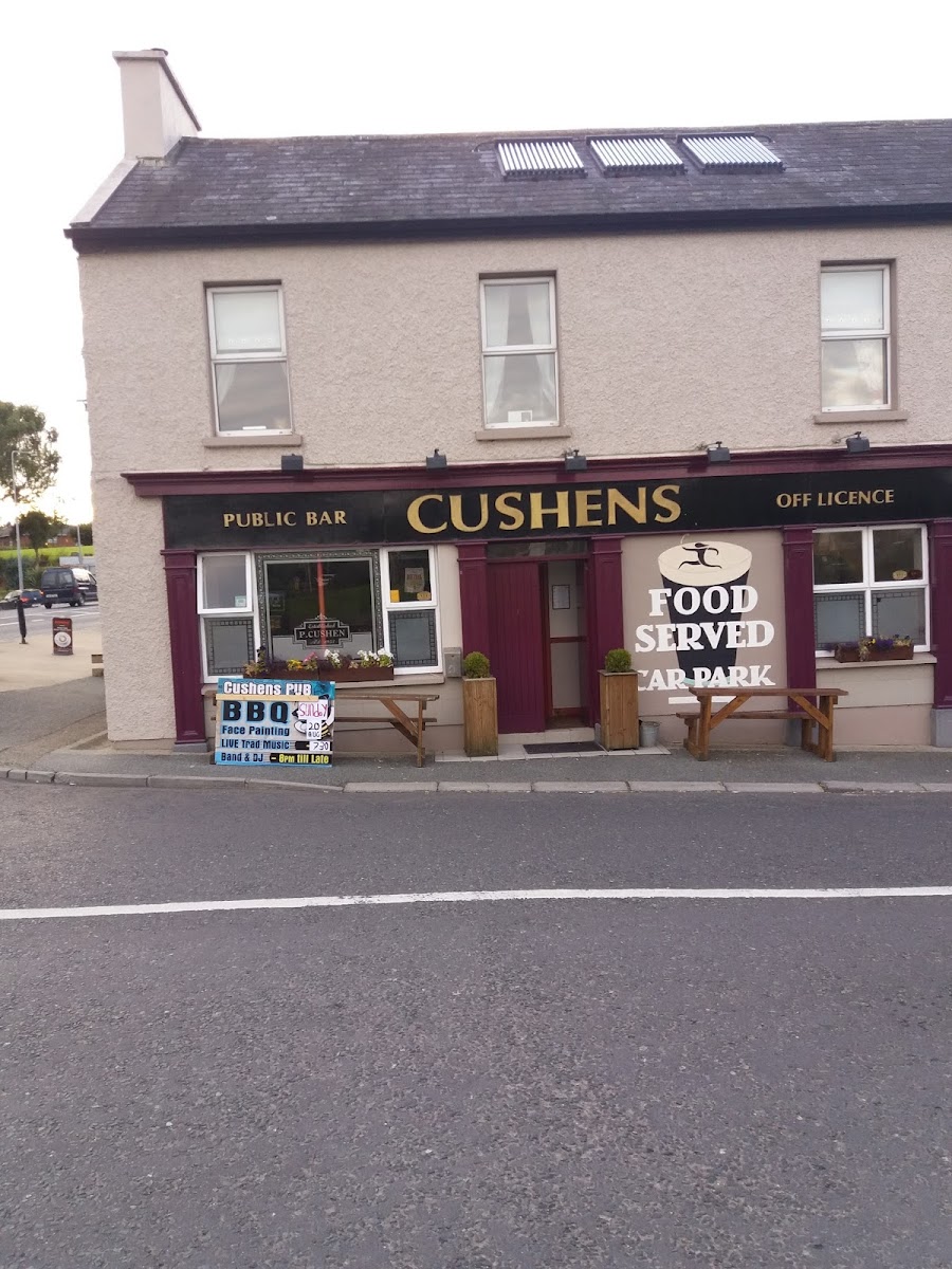 Cushens Pub and Restaurant - Photo 2