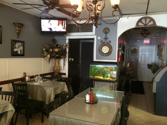 El Tipico - Photo 4