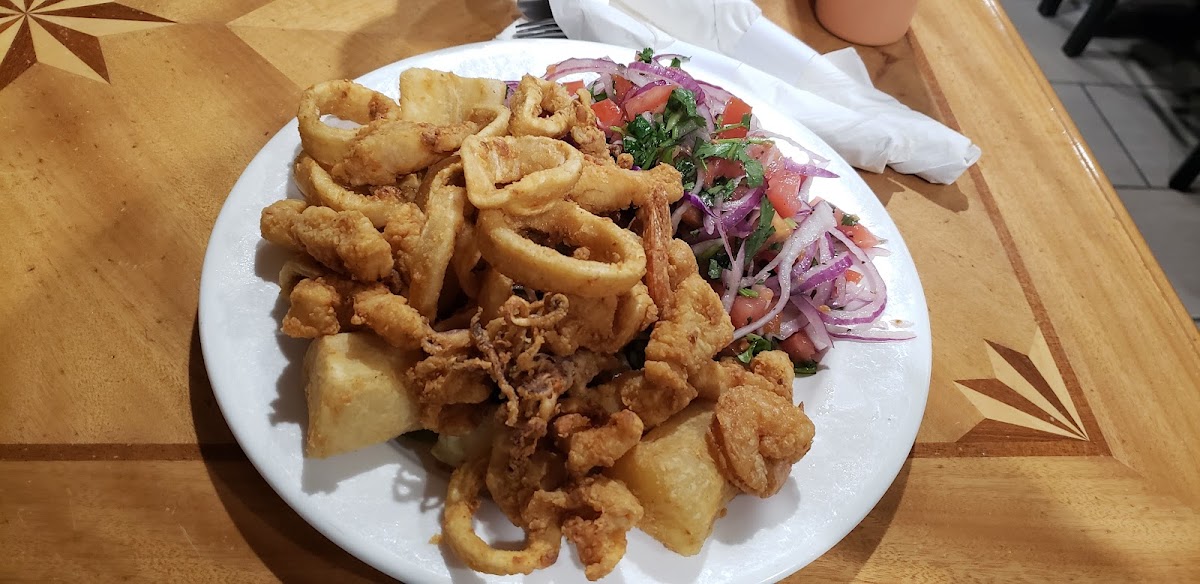 El Tipico - Photo 7