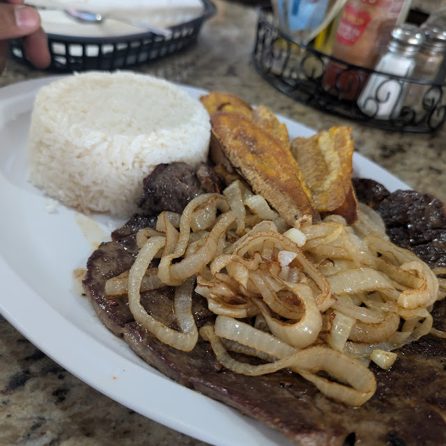 Bistec Tipico