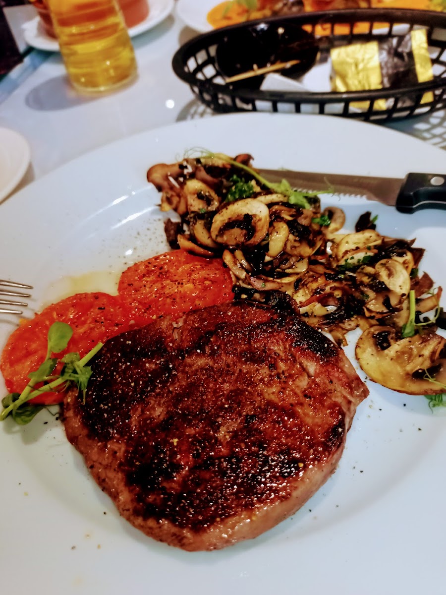 Garda Restaurant - Photo 5