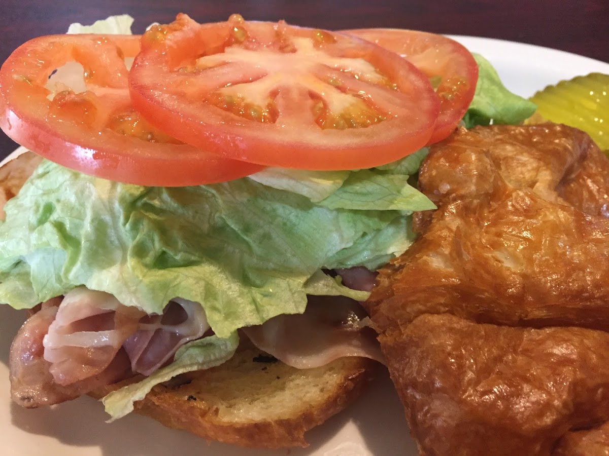 Gus Deraco's Italian Sandwiches - Photo 4
