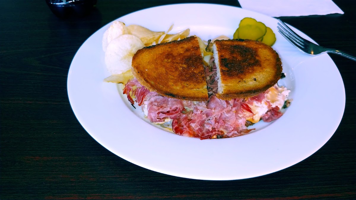 Gus Deraco's Italian Sandwiches - Photo 6