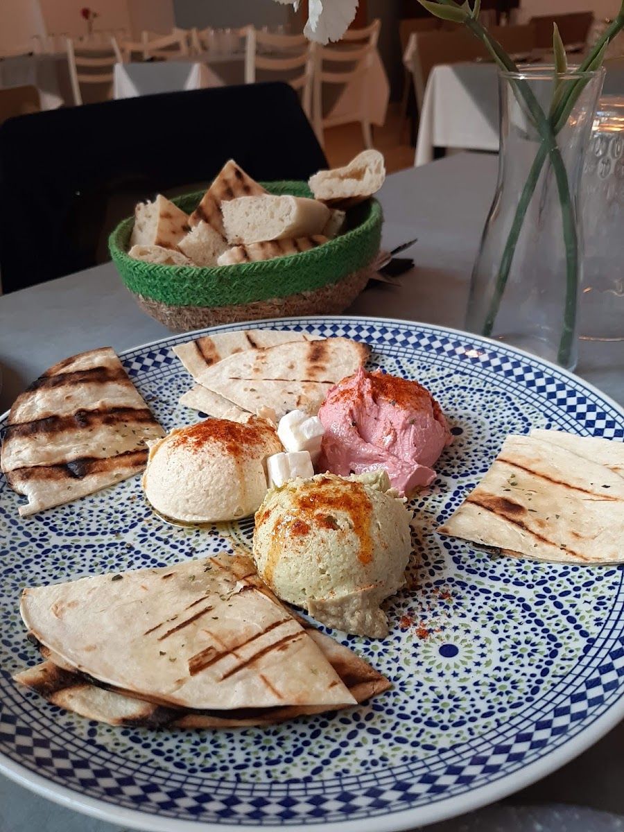 Cafee Restaurante Anis Halal - Photo 1