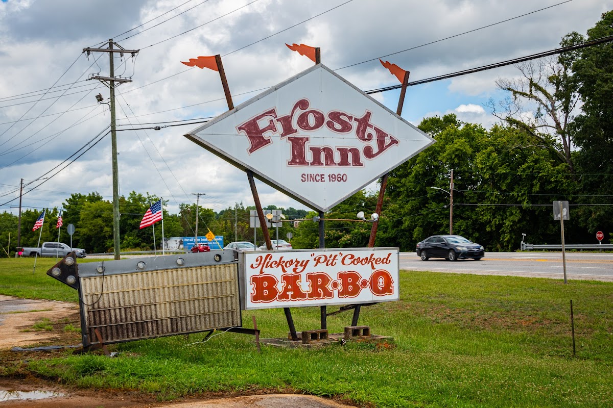 Frosty Inn - Photo 2