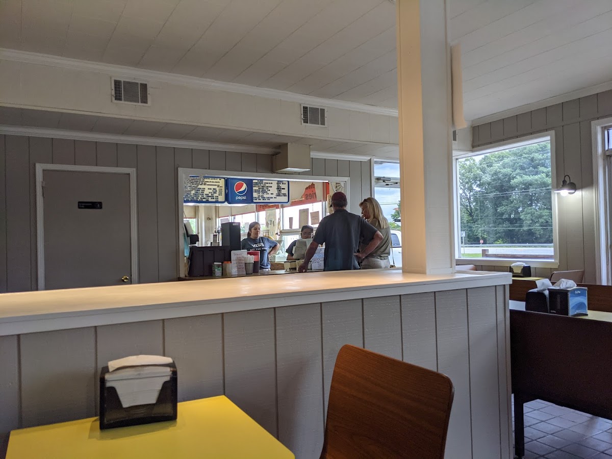 Frosty Inn - Photo 4