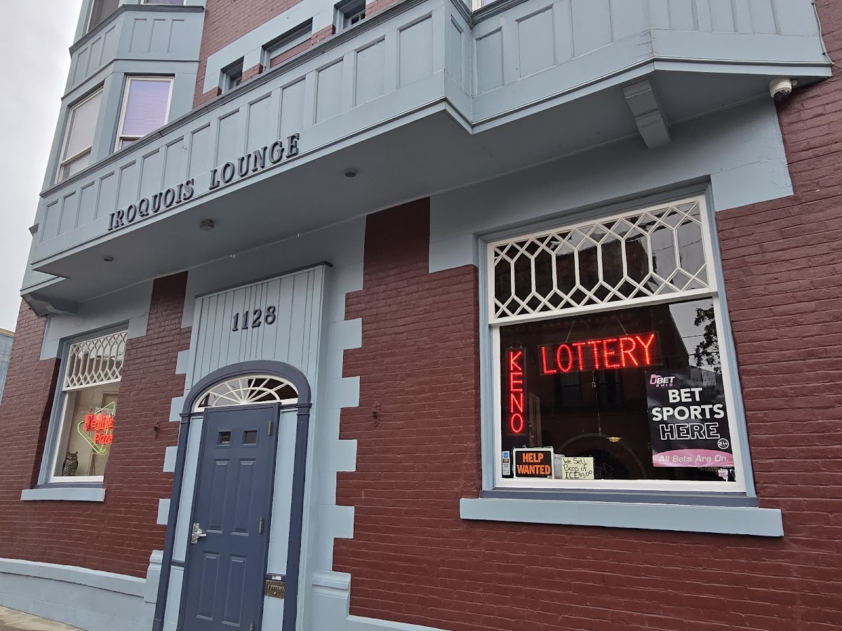 Iroquois Lounge Inc. - Photo 3