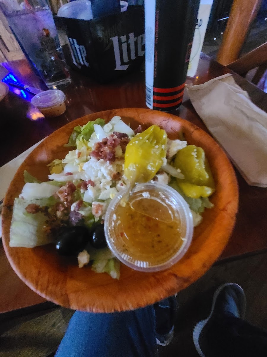 Iroquois Lounge Inc. - Photo 6