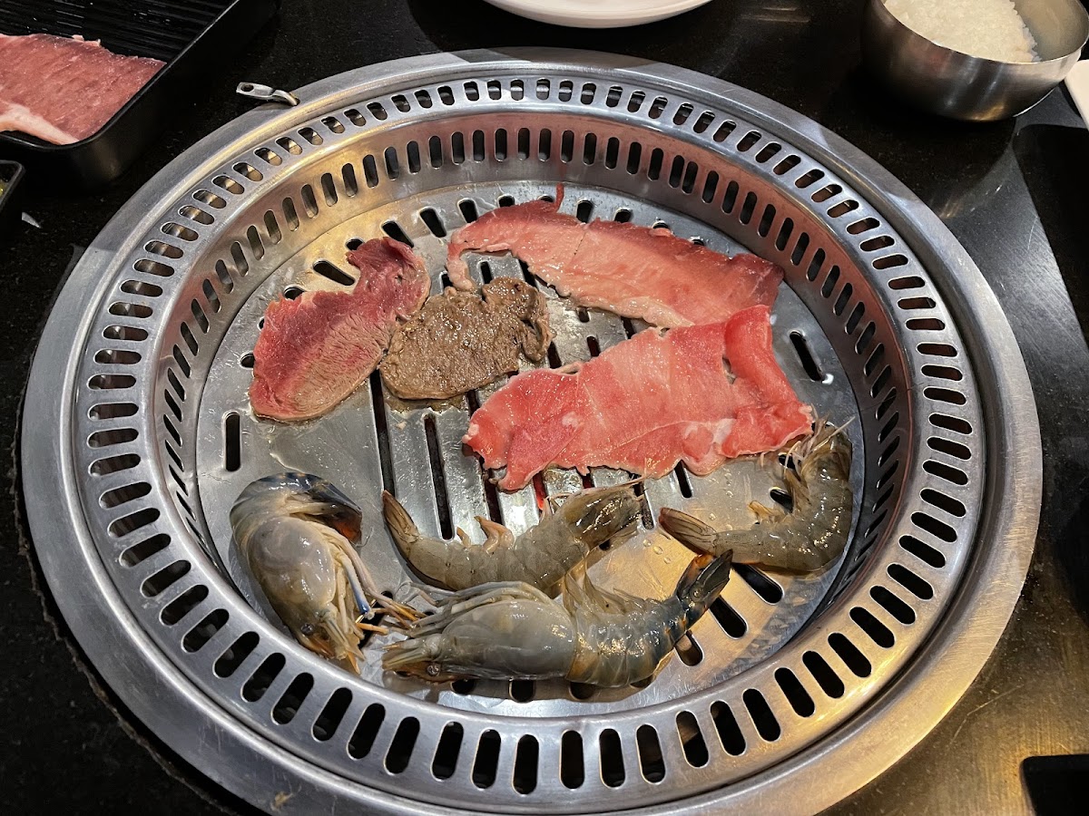 Kokiya Korean BBQ - Photo 2