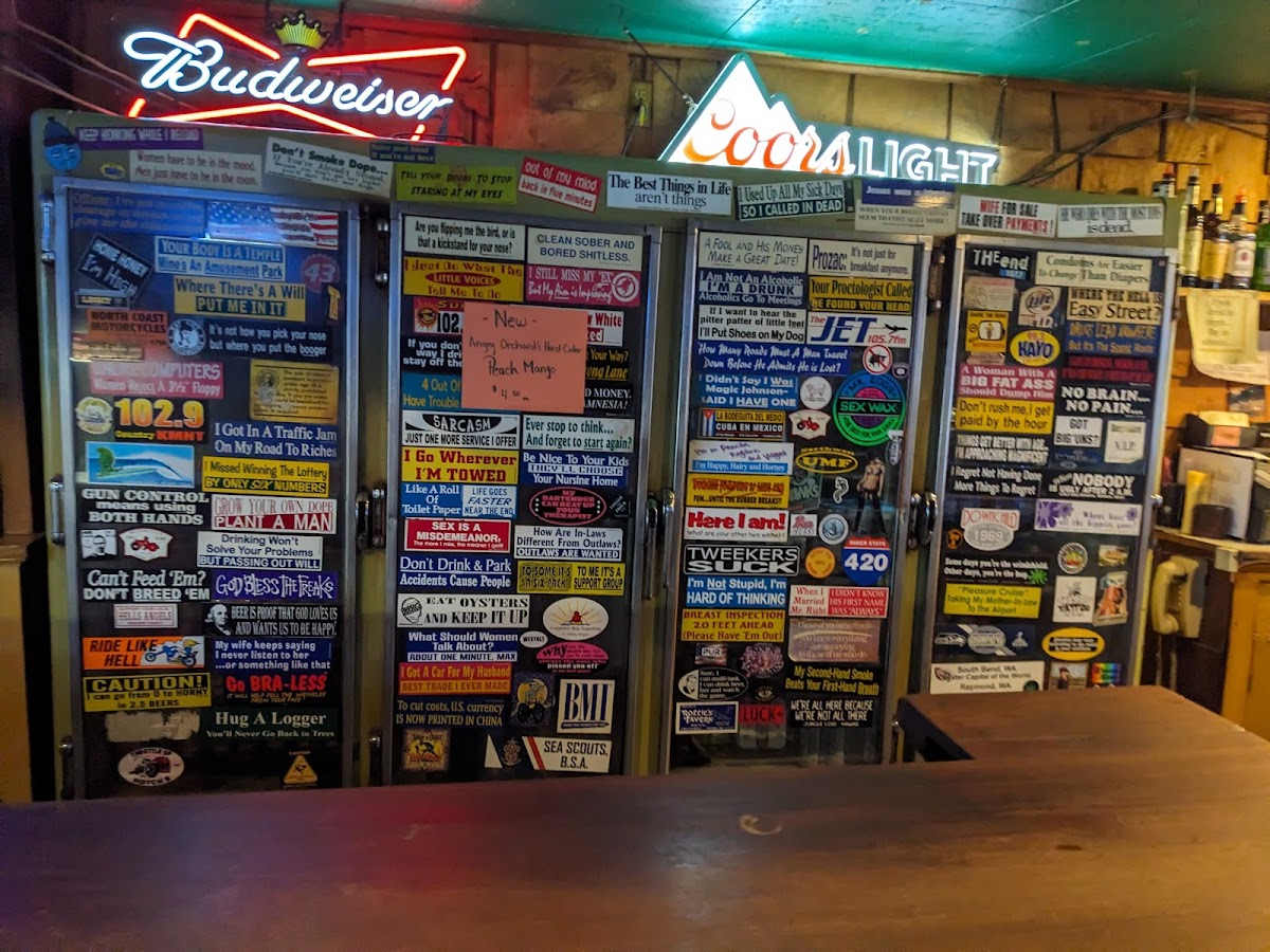 Chester Tavern - Photo 3