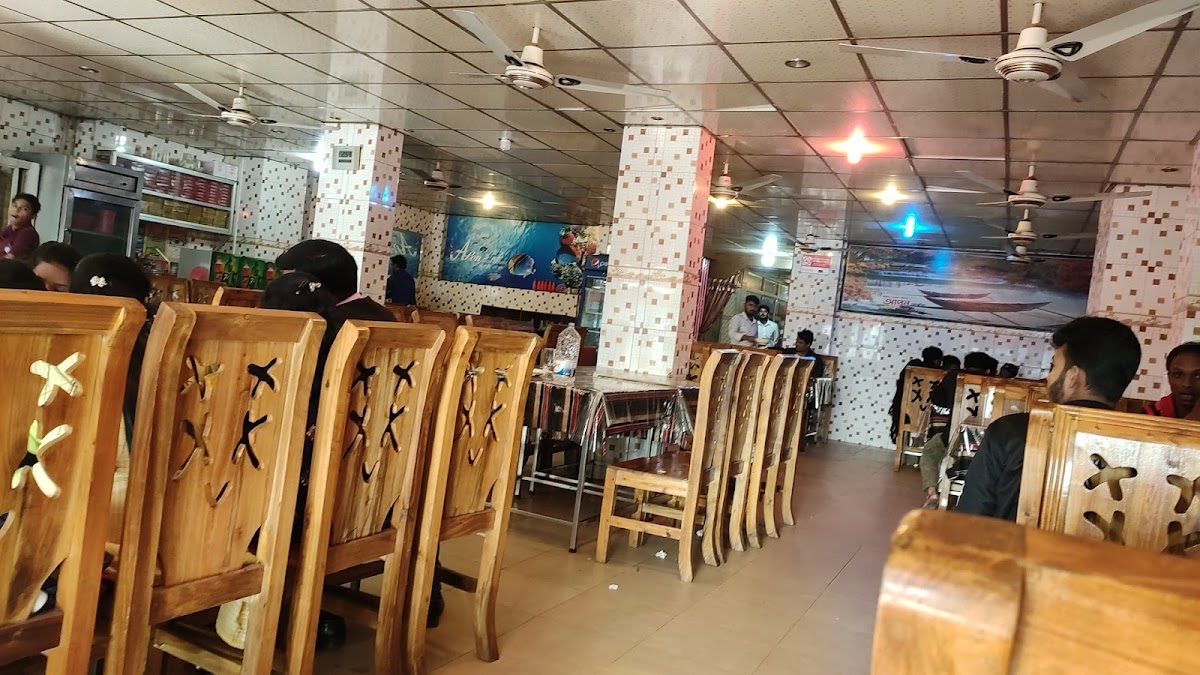 Apon restaurant,sitakund bazar - Photo 4
