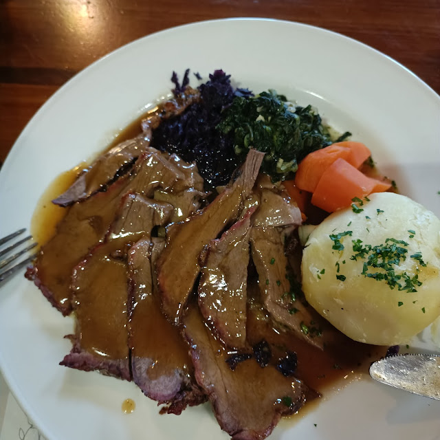 Riast Keg of Wicklow Lamb Served with Spinach Carrot Red Cabbage Potatoes Stuffing and Gravy