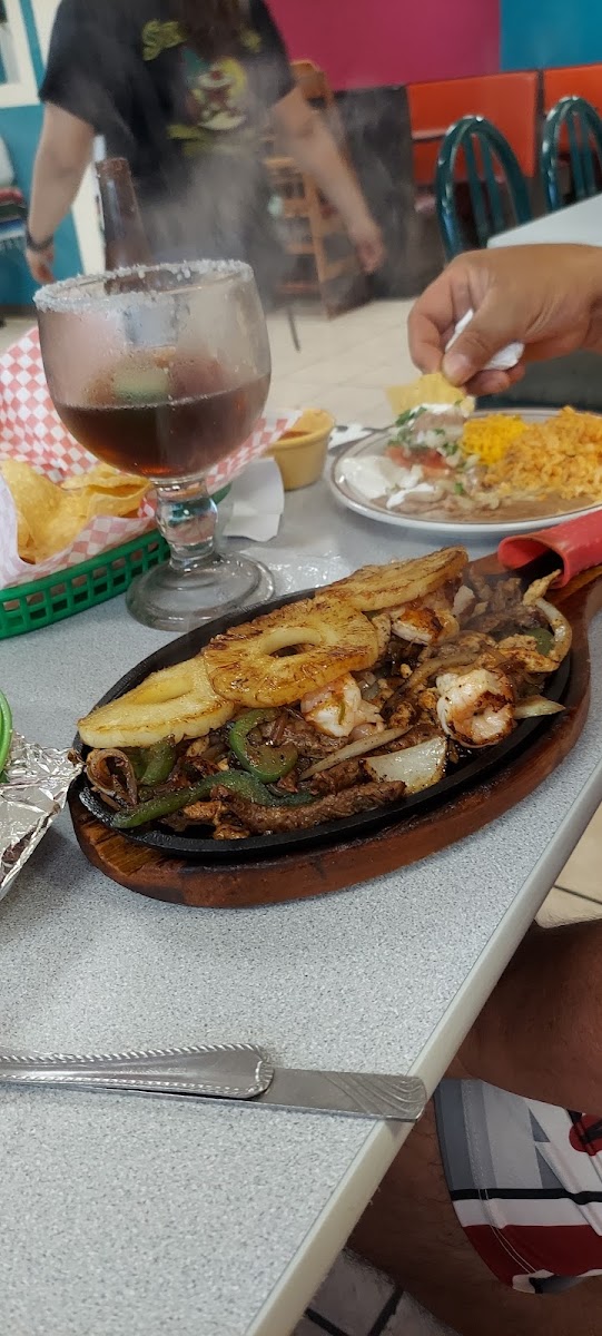 San Luis Mexican Restaurant - Photo 2