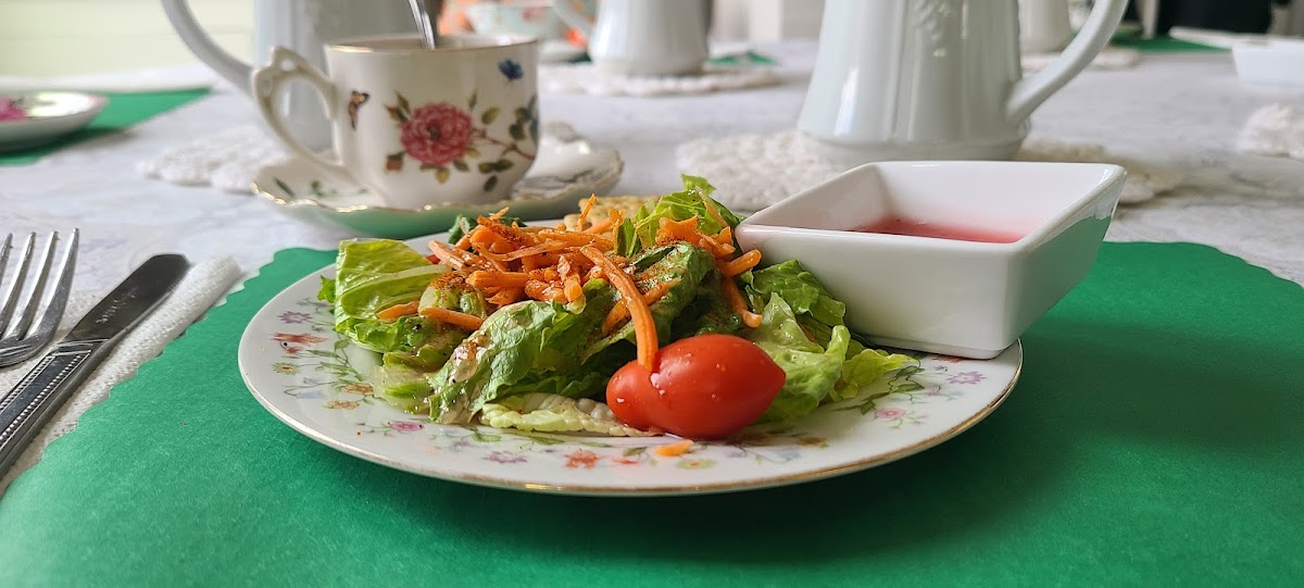 Hazel's Tea Parlor - Photo 8