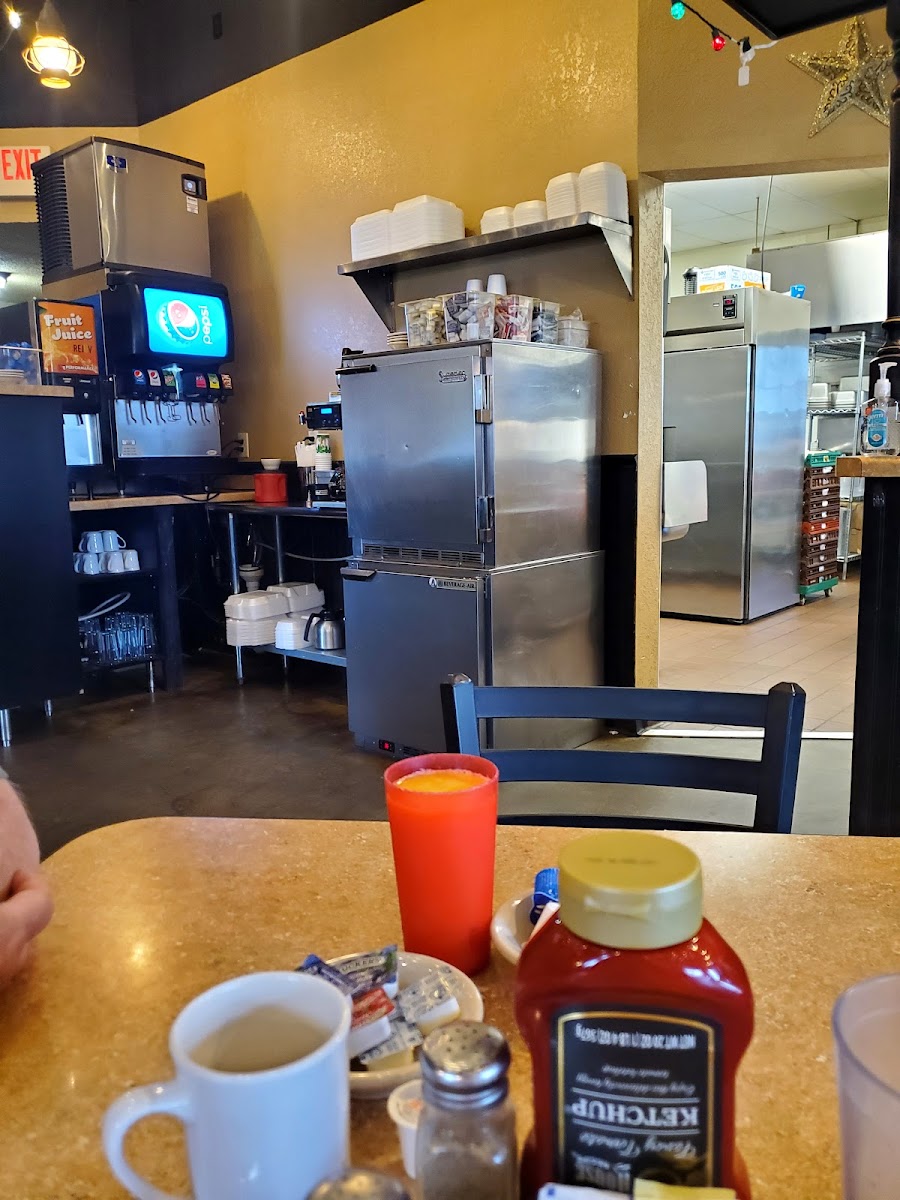 Foley's Family Restaurant - Photo 1
