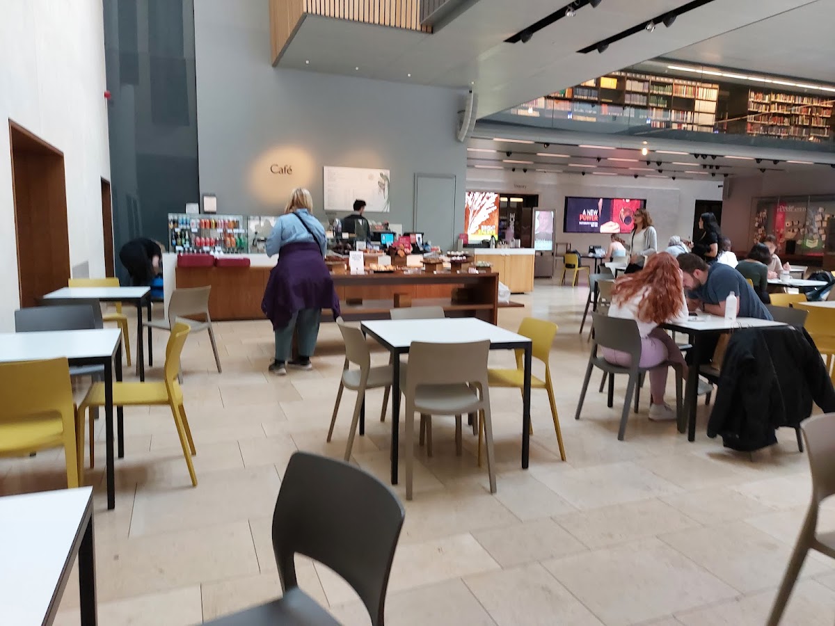 Bodleian Library Cafe - Photo 8