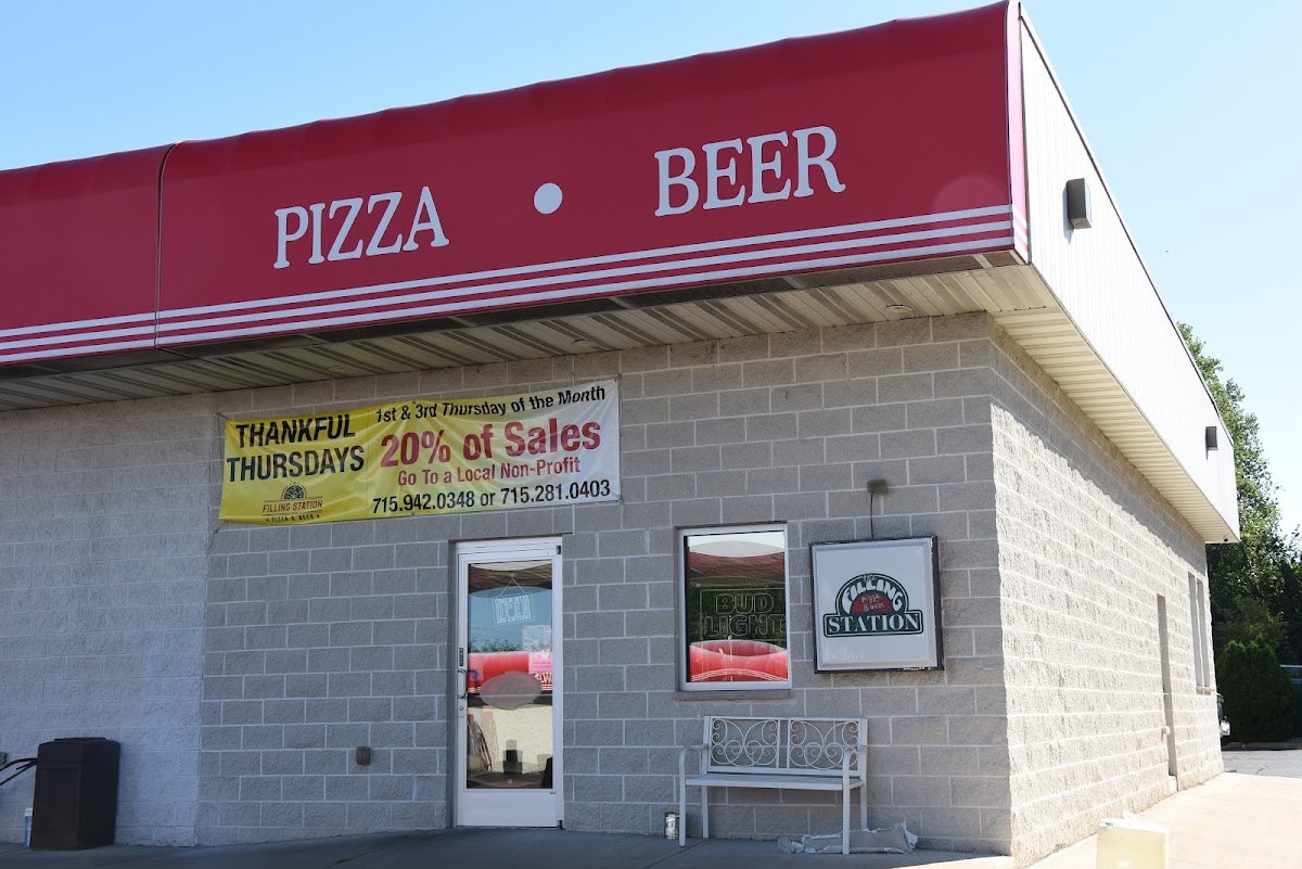 Filling Station Pizza & Beer - Photo 1