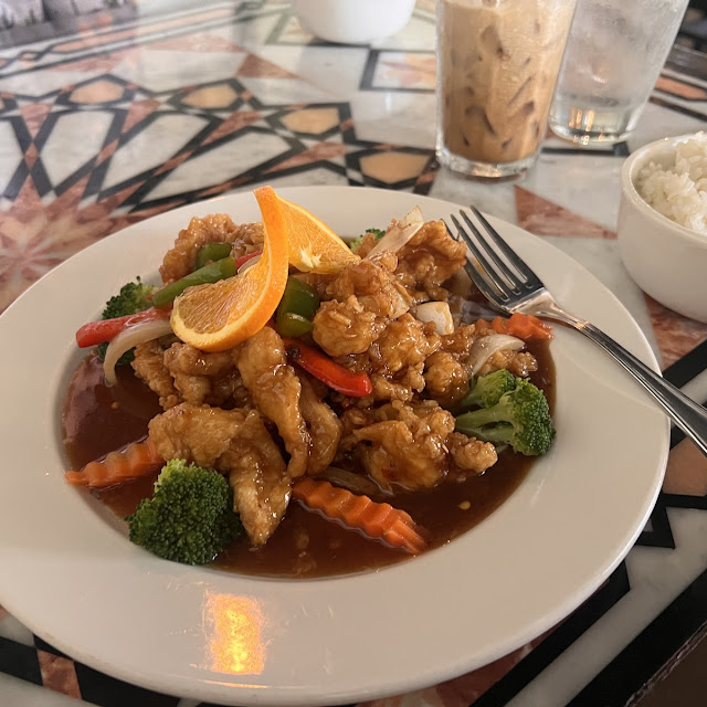 Crispy Chicken Lemonleaf