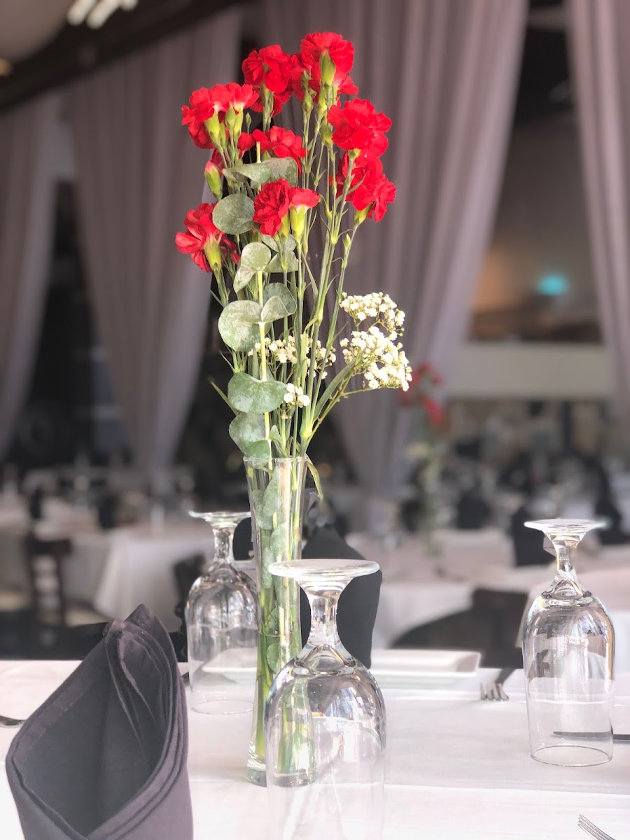 Fifi's on the Beach Seafood Restaurant - Photo 4