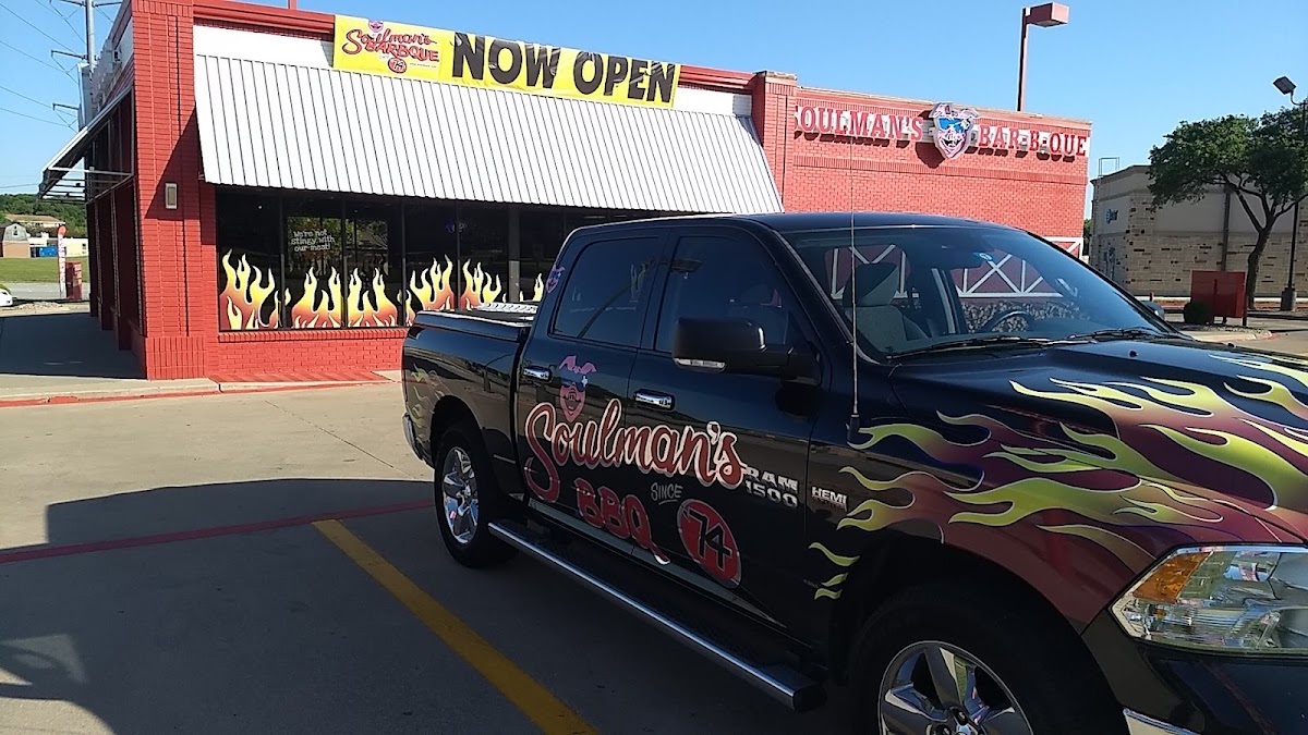 Soulmans - Grapevine Hwy BBQ - Photo 4