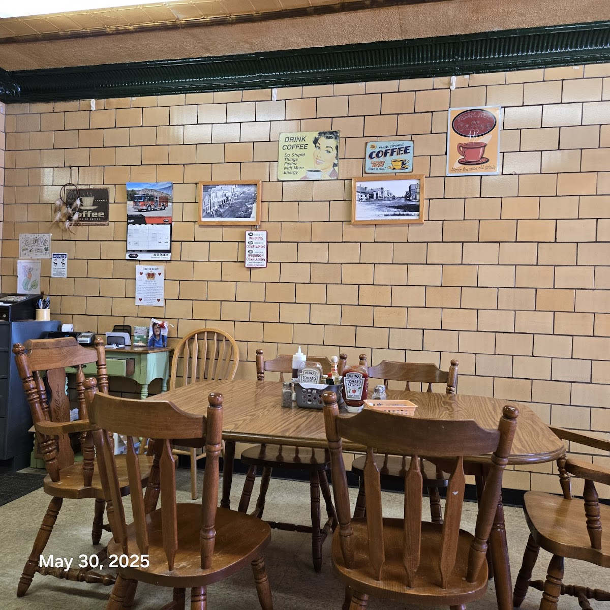 Nettie's Cafe