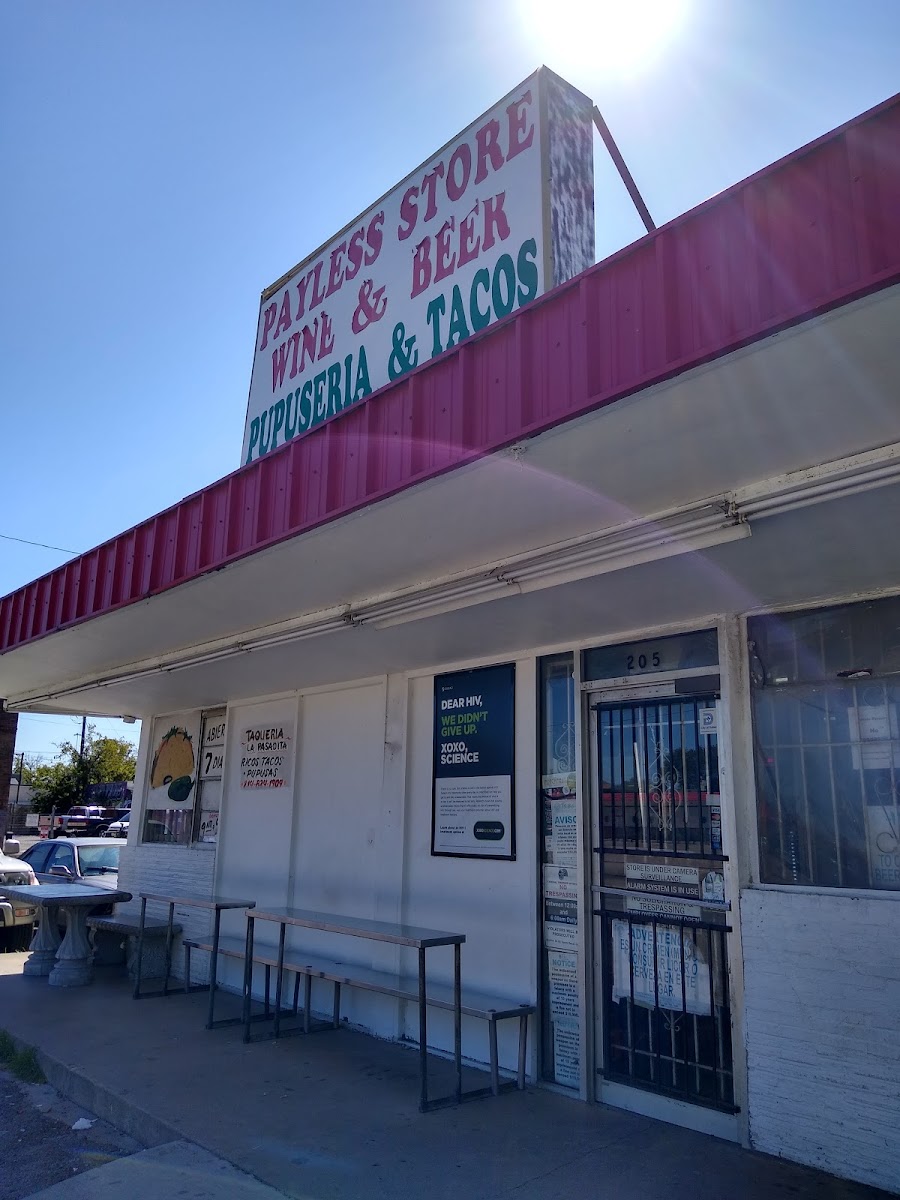 Payless store & La Pasadita