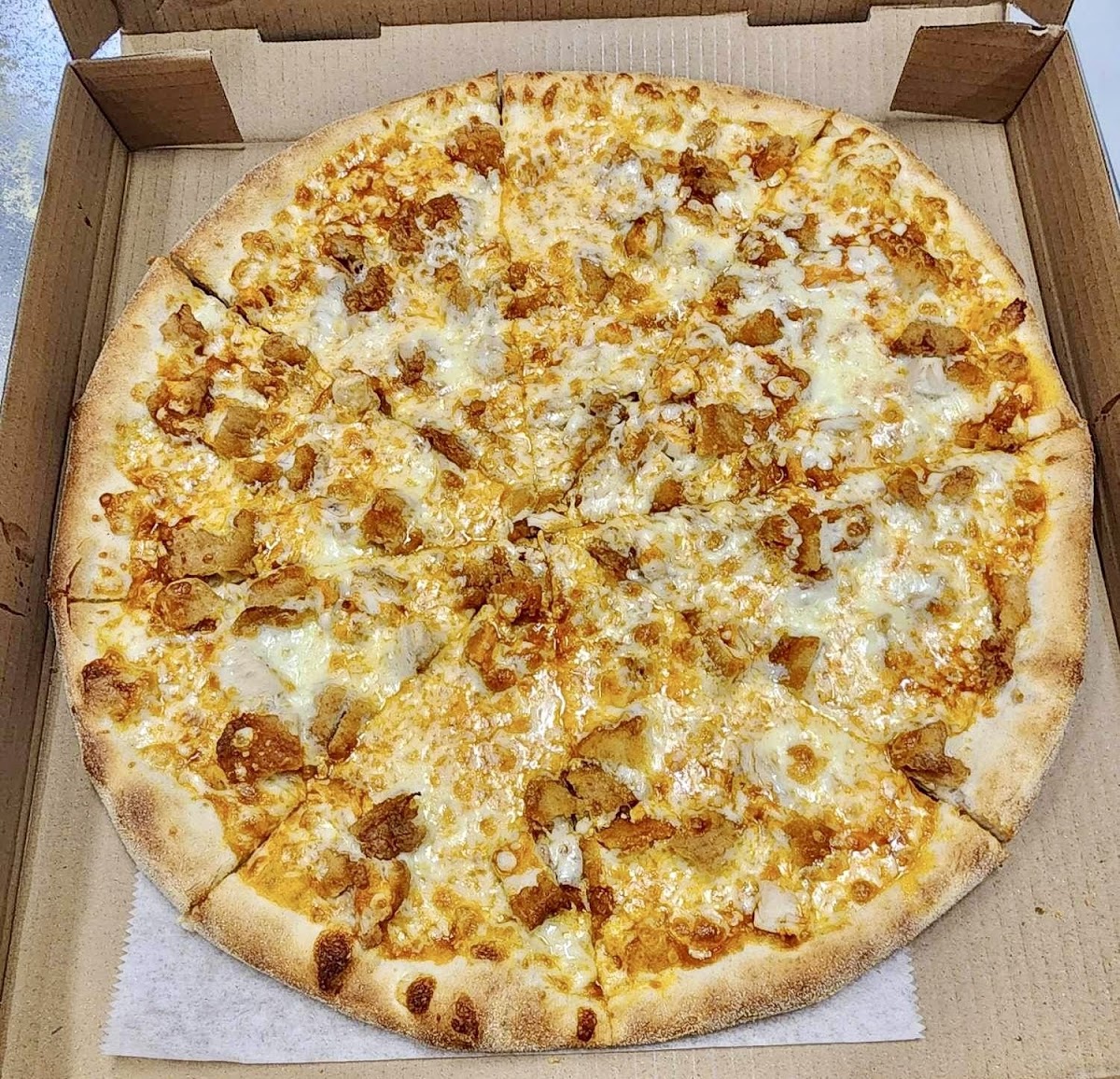Crispy Crust Pizzeria - Photo 6