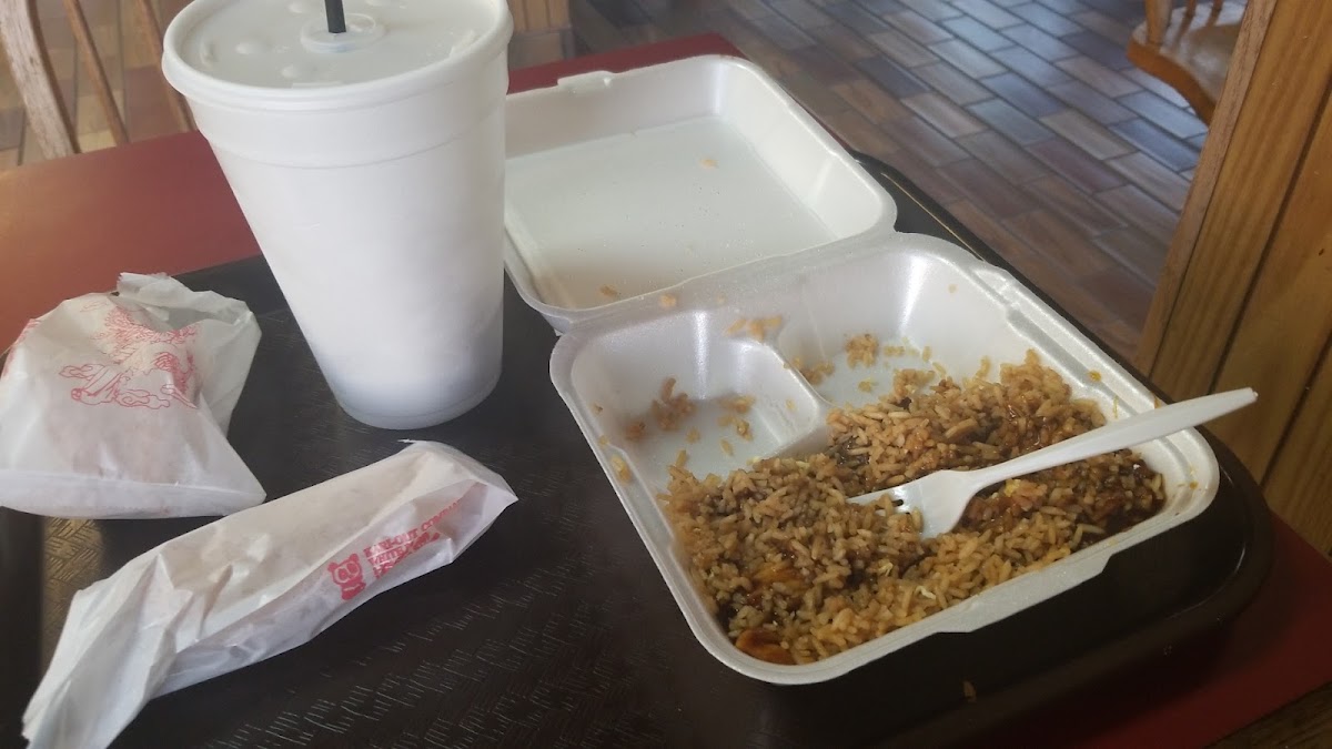 Chans Chinese Food - Photo 2