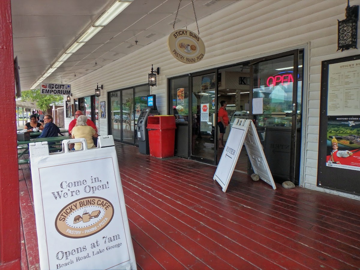 Sticky Bun's Coffee Shop - Photo 3