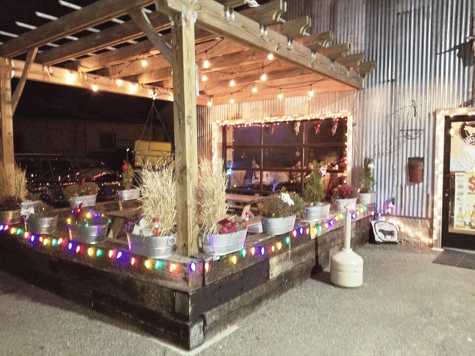 Rusty Bull Taco Co. - Photo 5