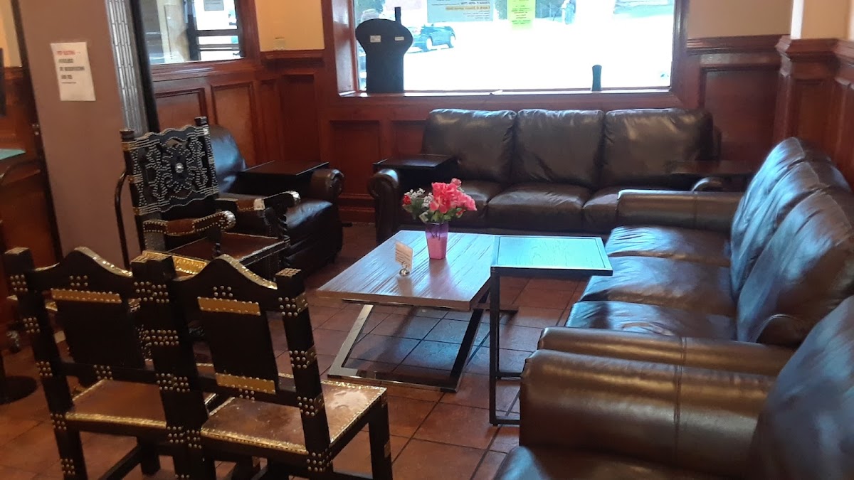 African Palace - Photo 4