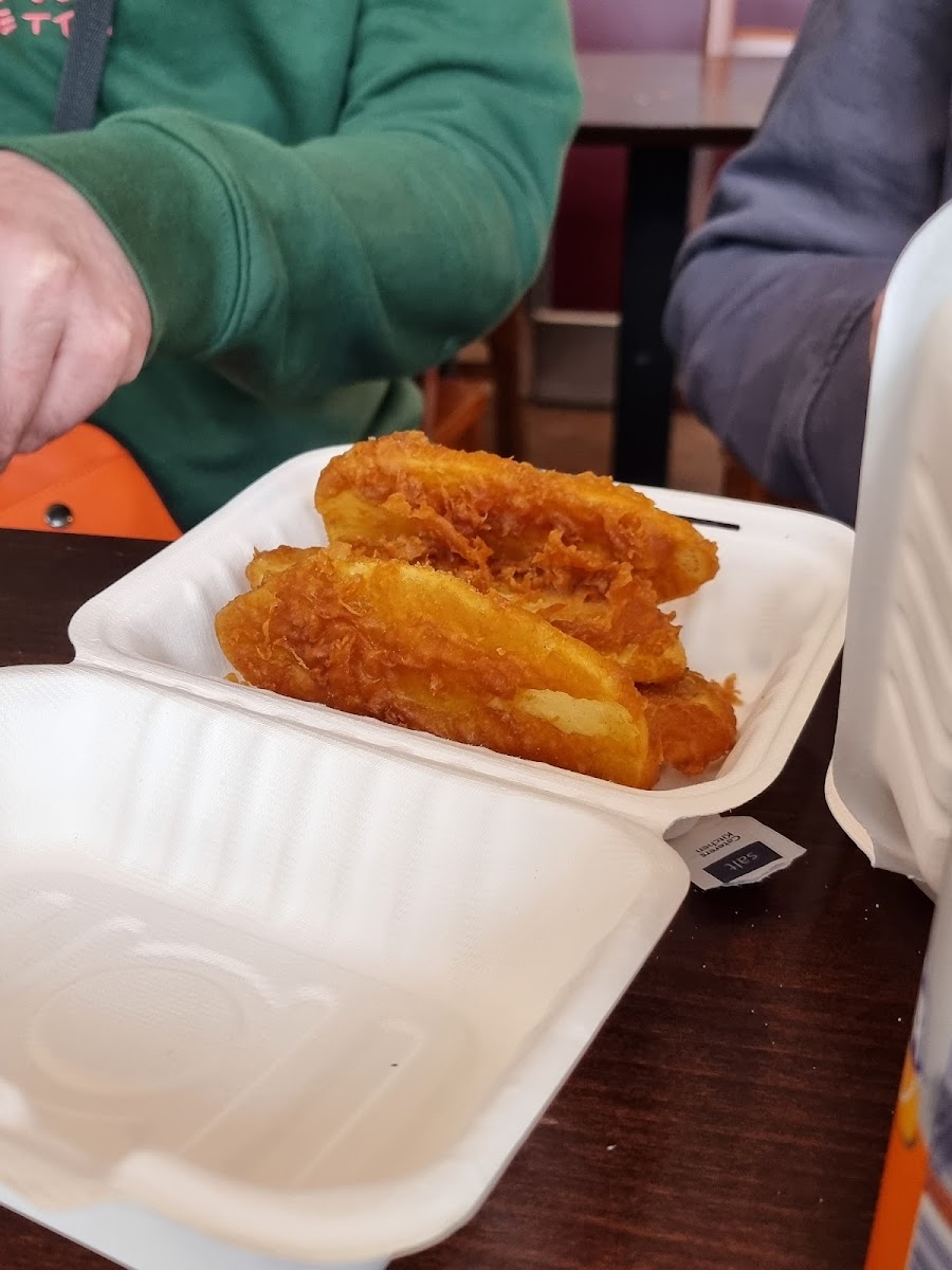 Fish & Chips - Photo 4