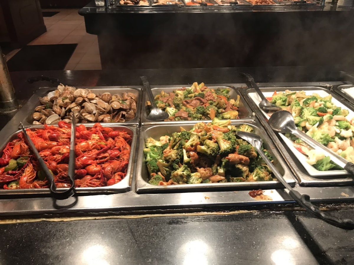 Teppanyaki Grill & Supreme Buffet - Photo 1