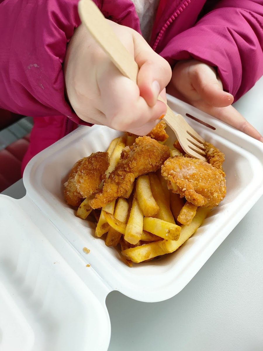 Pyke 'N' Pommes (POD on the Riverfront) - Photo 2