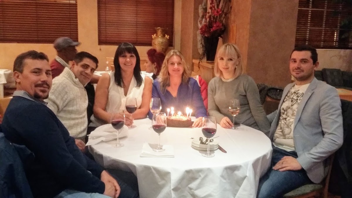 Zenz Oriental Restaurant - Photo 4
