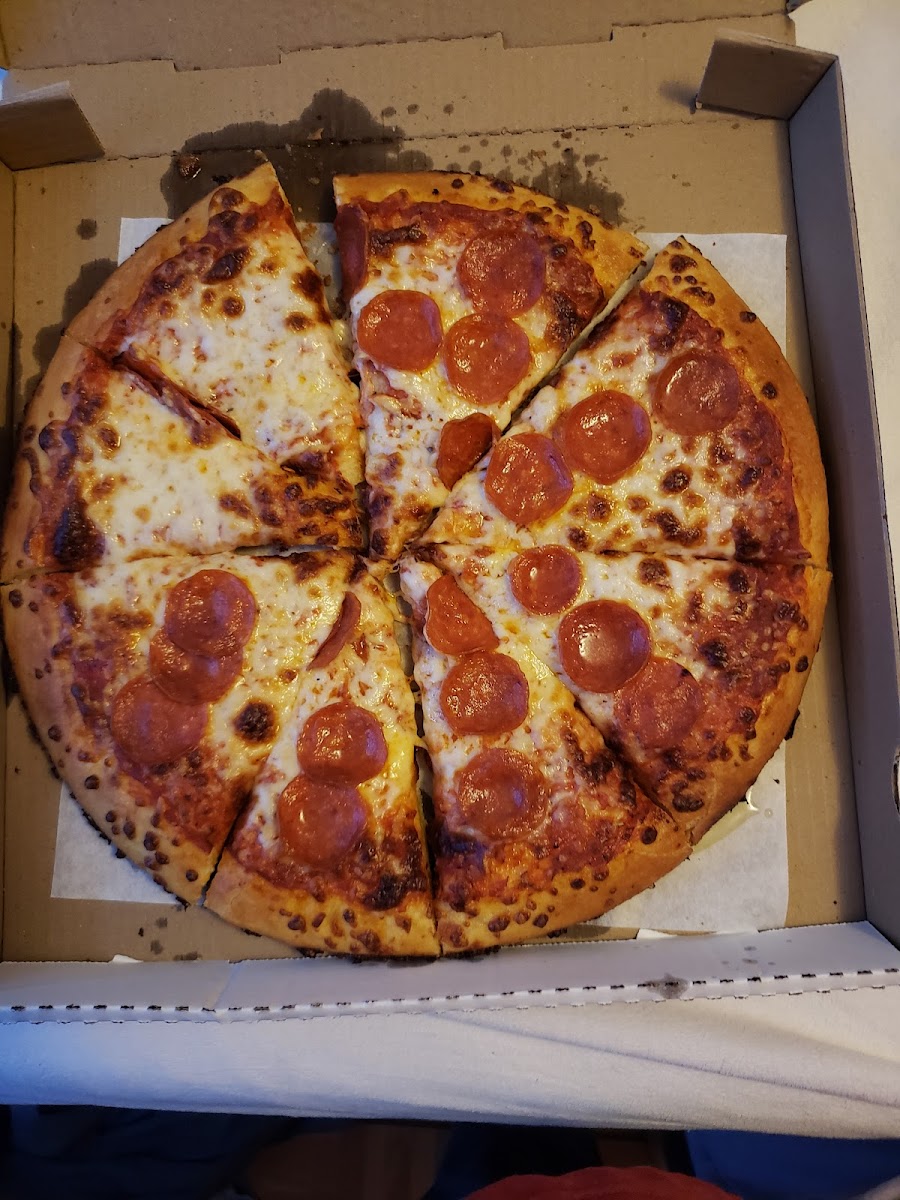 Pappas Pizzeria - Photo 4