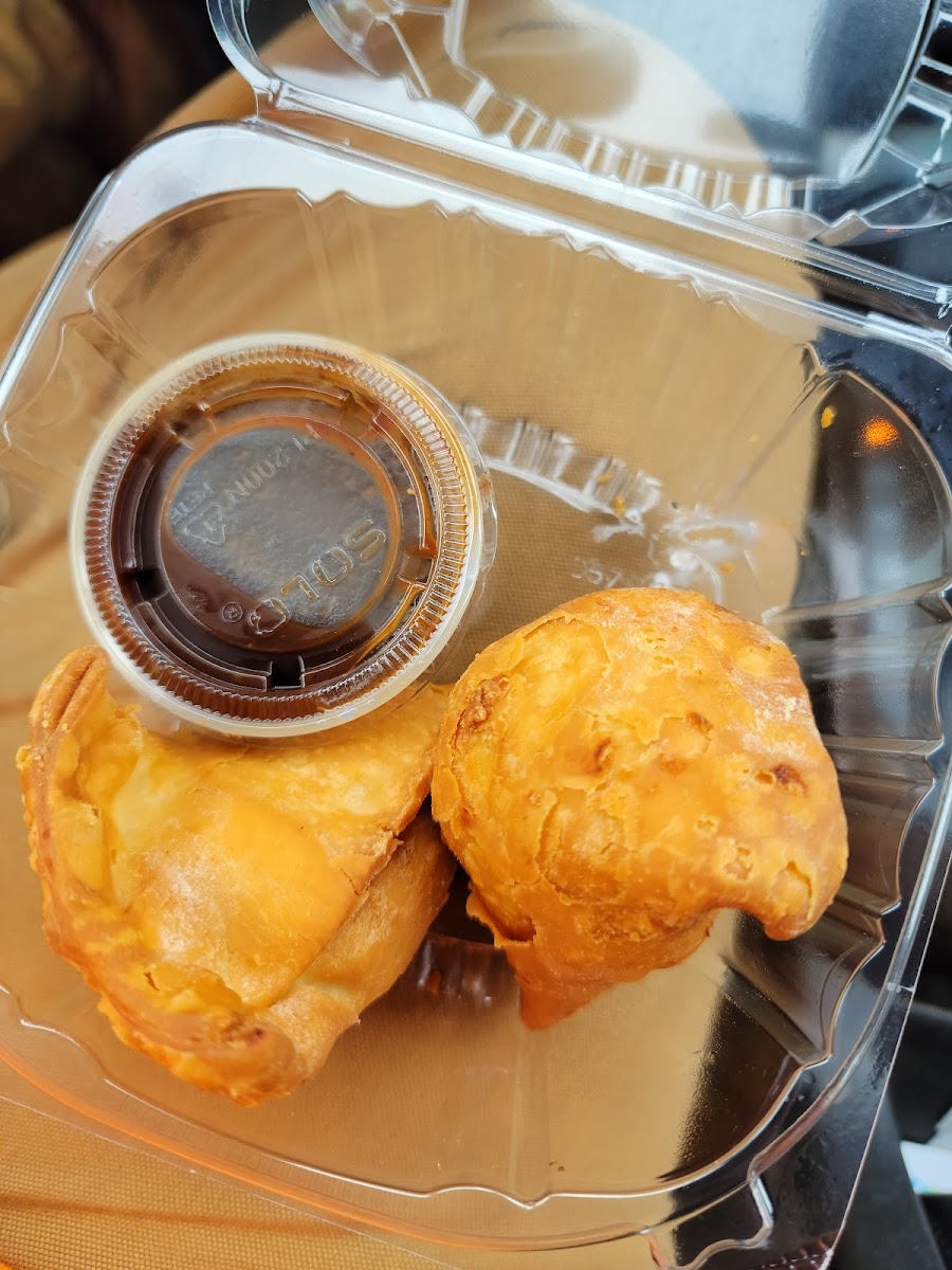 Royal India Food Cart - Photo 7