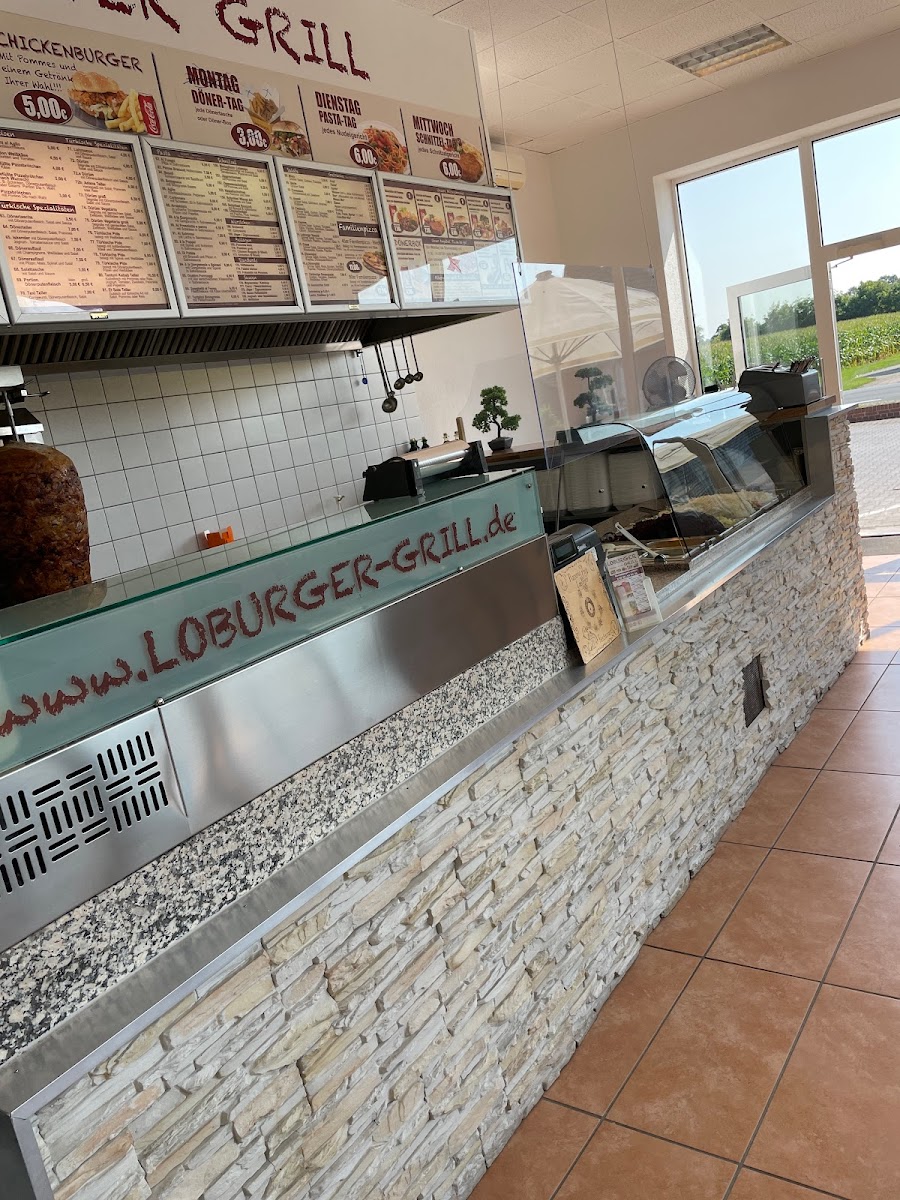 Loburger Grill - Photo 6